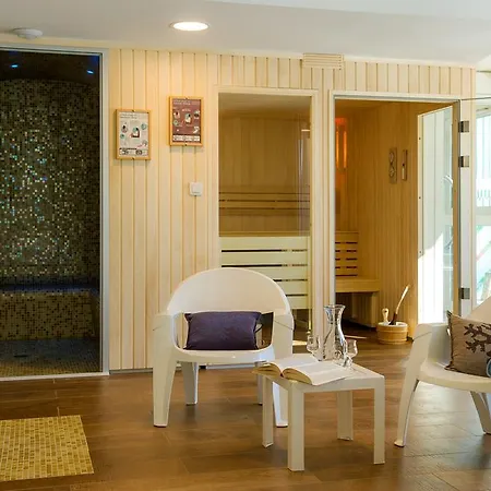 Club Vacances Bleues Les Alpes D'Azur 3*